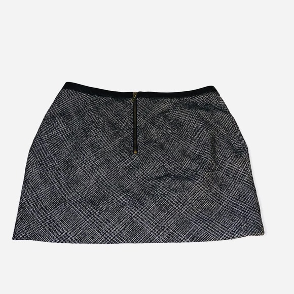 Express mini skirt size 6 - Picture 4 of 6